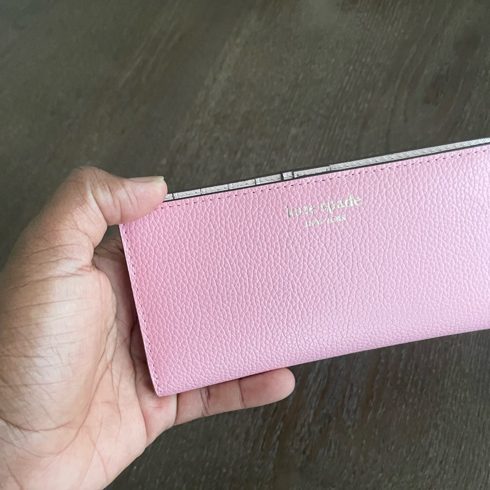 Kate spade bifold wallet